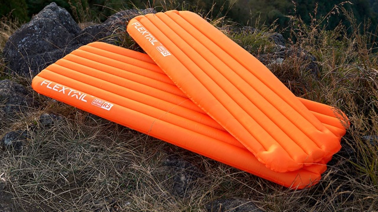 The Best Portable Pumps for Inflating Air Mattresses and Gear